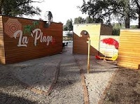 Photo de l'entrée du restaurant la Plage